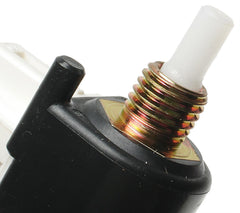 ACDelco E2219E connector close-up highlighting terminals for dependable electrical contact