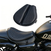 AriKroii front view on seat showing ergonomic fit and cooler comfort