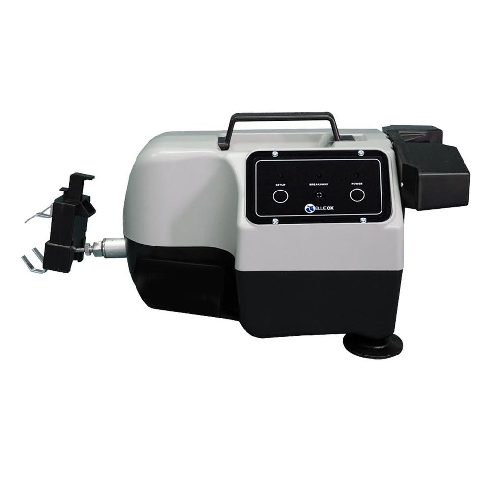 Blue Ox Patriot BRK2022 front profile showing compact design and quick installation benefit