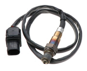 Bosch 17025 front view showing sensor body and thread for reliable fitment