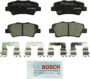 Bosch QuietCast BC1544 front packaging showing pad set and included hardware for reliable replacement
