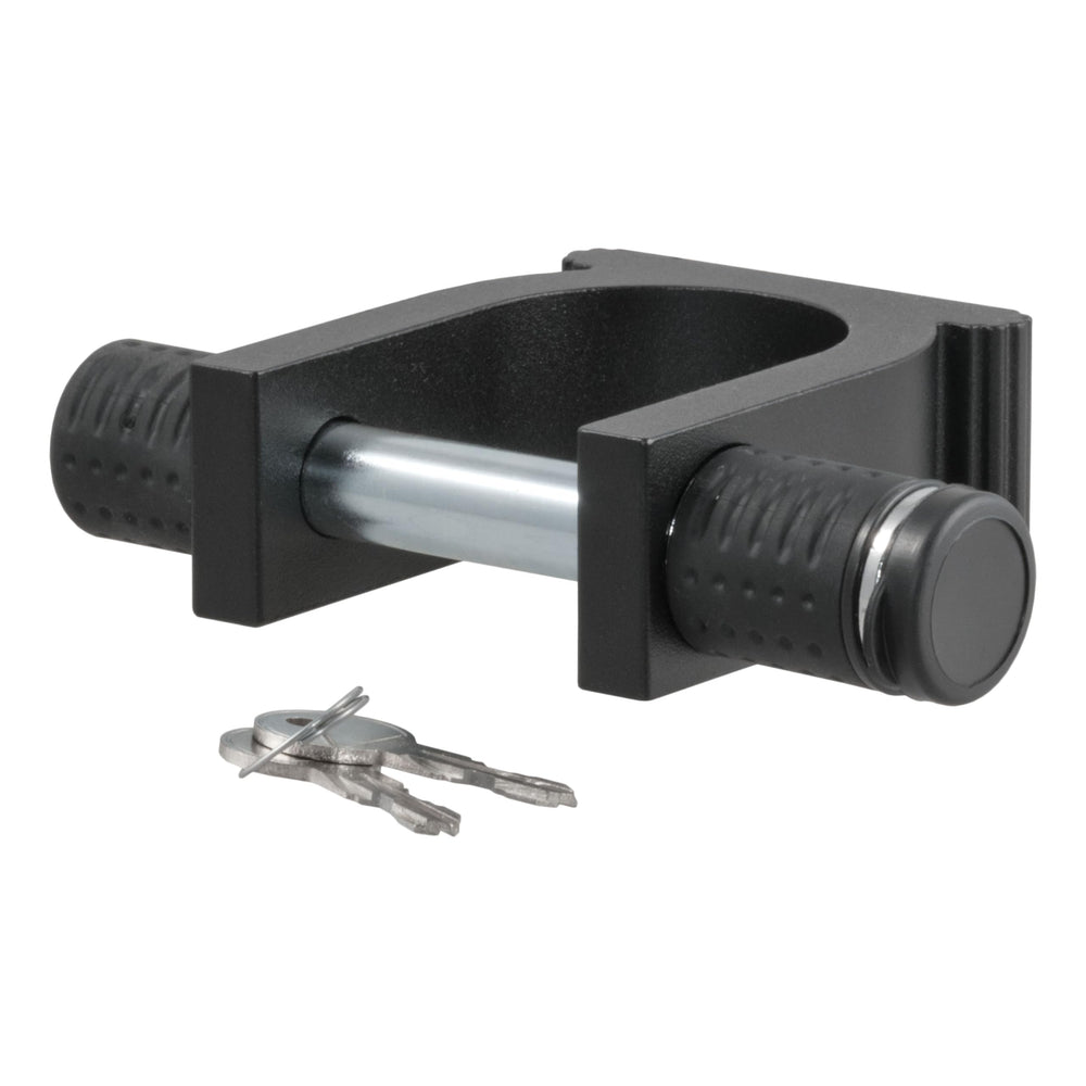 CURT front view of kingpin lock showing secure coverage benefit