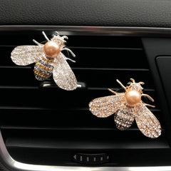 CYG&CL bee front view showing decorative charm and compact size