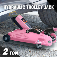 DNA MOTORING close-up of large saddle protecting vehicle contact and stability