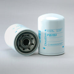 Donaldson close-up of P551551 label and thread detail, highlighting correct fitment