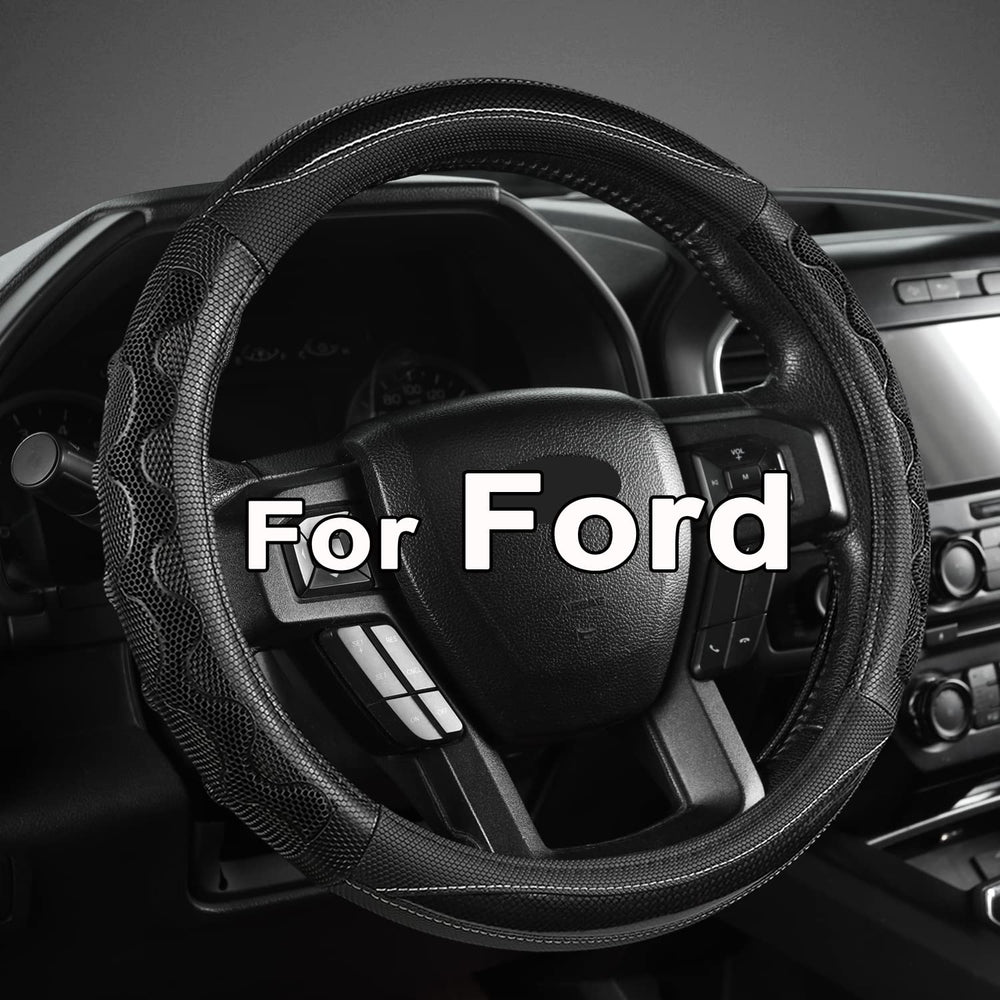 GIANT PANDA front view showing black steering wheel cover, enhanced grip benefit