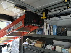 JET Rack premium shock cord and guide detail showing secure tension benefit