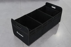 K KNODEL underside showing non-slip bottom for stable trunk placement