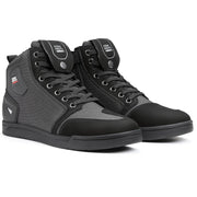 KEMIMOTO front profile shoe showing rugged style and everyday protection