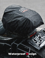 KEMIMOTO tail bag mounted on motorcycle rack proving stable carry