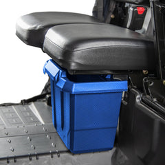 KEMIMOTO handle detail on bin enabling quick removal and easy draining