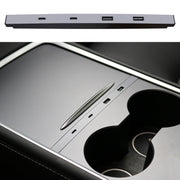 Leikaendi front view of USB hub showing all four ports and OEM look benefit