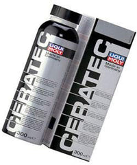 Liqui Moly Cera Tec close-up of bottle nozzle and label highlighting easy dosing advantage
