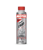 Motul bottle front packaging showing label and product clarity benefit
