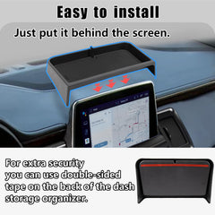 Neepiar with phone, keys, cards inside displaying accessible organized storage