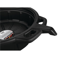 Performance Tool W4071 pour spout and handle close-up for controlled pouring and secure carrying