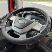 PINCTROT front view showing black XL cover and professional look