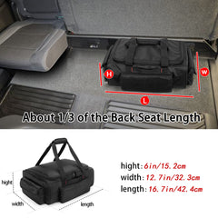 samdew side pocket detail displaying extra storage and easy retrieval