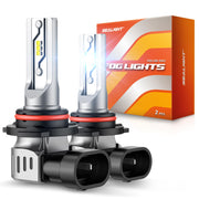 SEALIGHT 9006/HB4 front view showing compact plug-and-play design and bright output