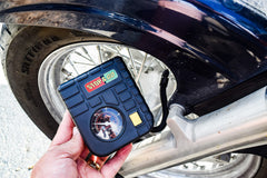 Stop & Go close-up of pressure gauge reading up to 50 PSI for accurate tire inflation