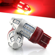 Syneticusa 7443 front view showing bright red LEDs and instant visibility