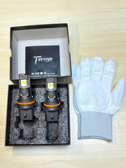Termitor 9007 connector plug showing non-polarized base for plug-and-play