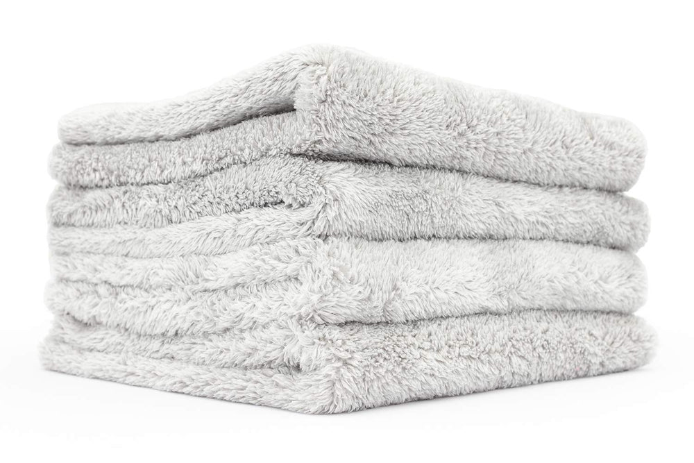 The Rag Company towel front pack showing tidy 4-pack, ready to detail