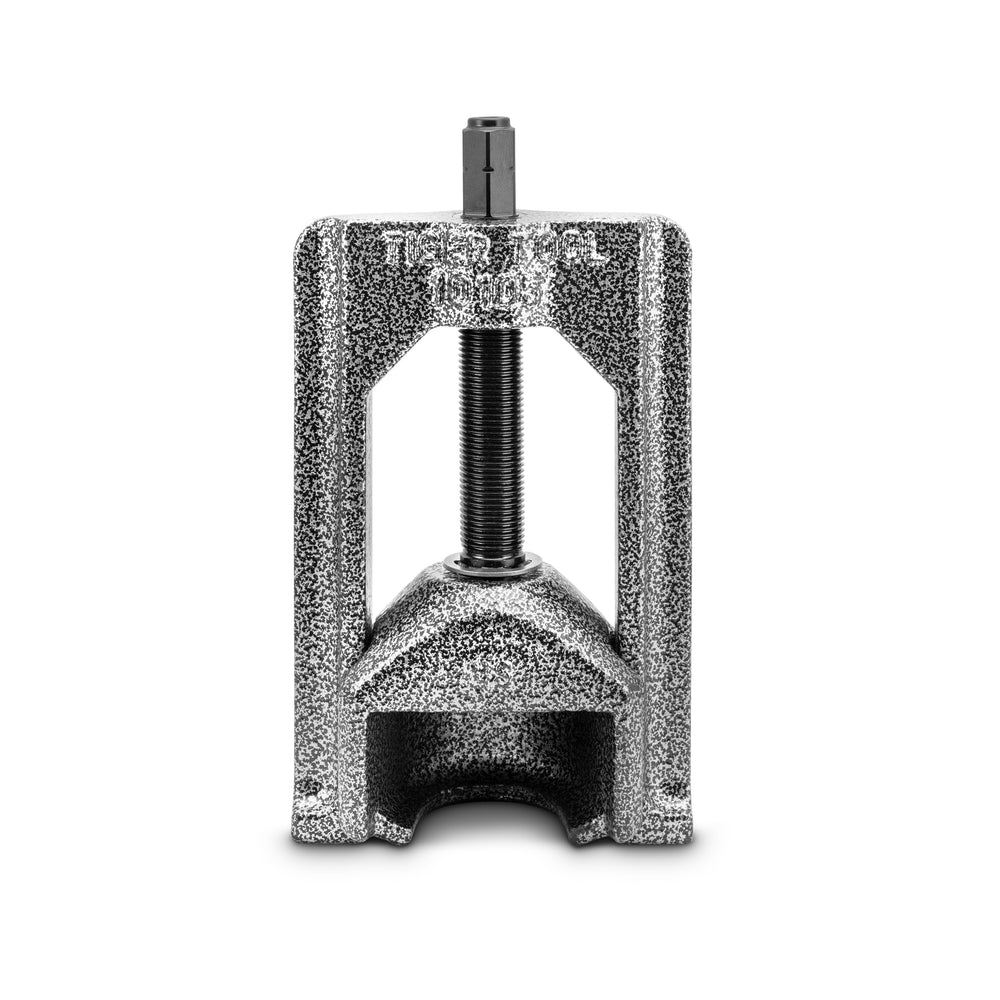 Tiger Tool front view showing compact puller and easy handling benefit