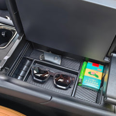 Treesiche installed in Lexus RX console for tidy storage