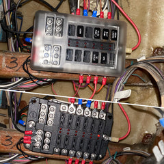 UCkasayfy fuse sockets fitted with ATC/ATO blade fuses for common replacements