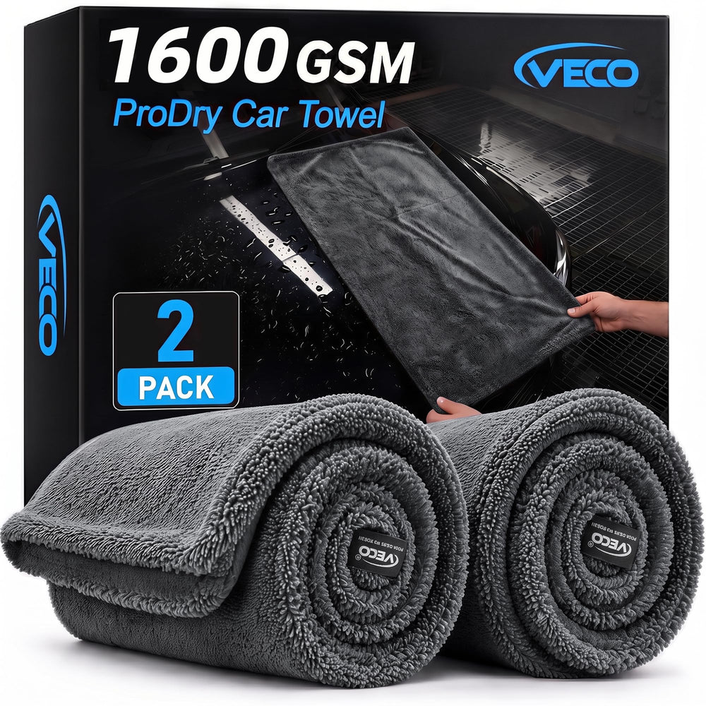 Veco folded towel front view showing large coverage and quick drying benefit