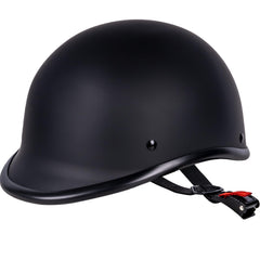 Yesmotor helmet quick-release buckle close-up demonstrating easy on-off