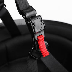 Yesmotor helmet quick-release buckle close-up illustrating fast secure fit benefit