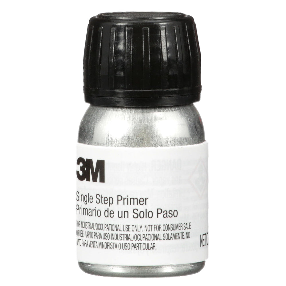 3M Single Step Primer in use on windshield pinchweld, 3M enabling faster, cleaner urethane prep