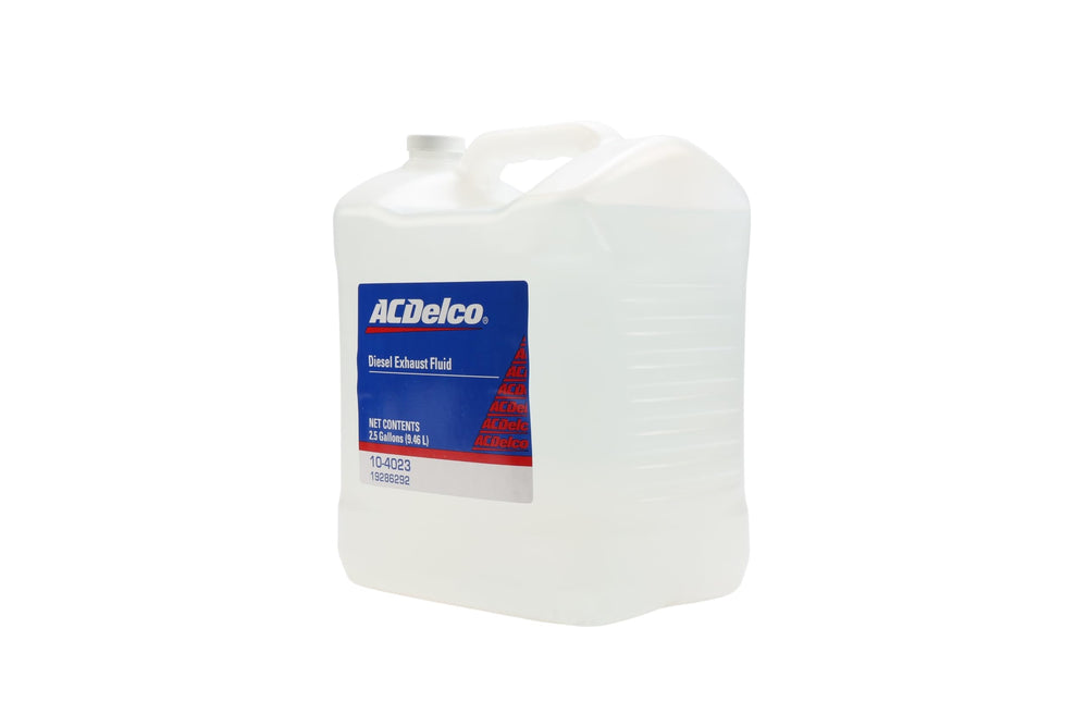 ACDelco vented nozzle close-up demonstrating spill‑reducing pour feature