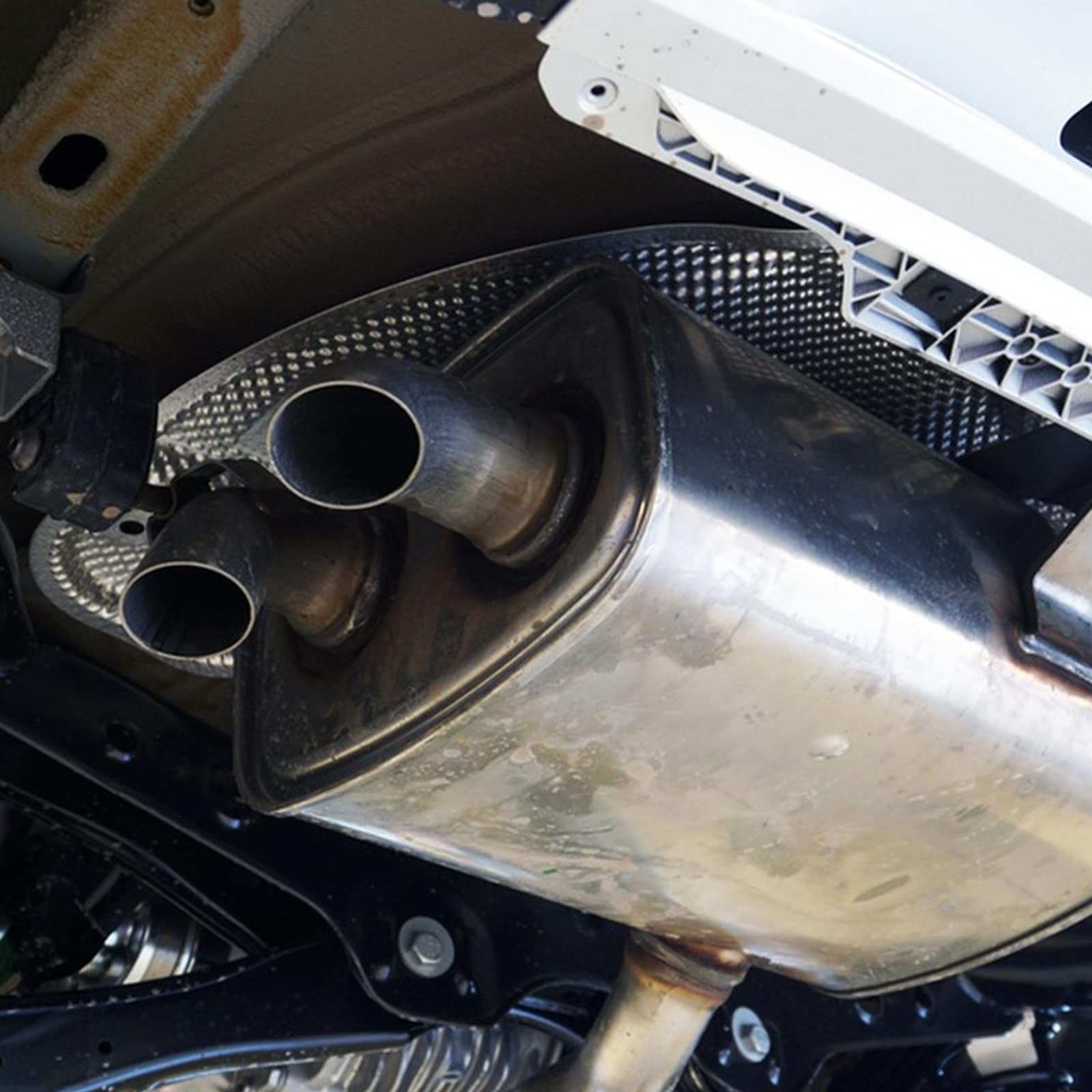 Acrux7 elbow welded to pipe highlighting secure joint strength and seal
