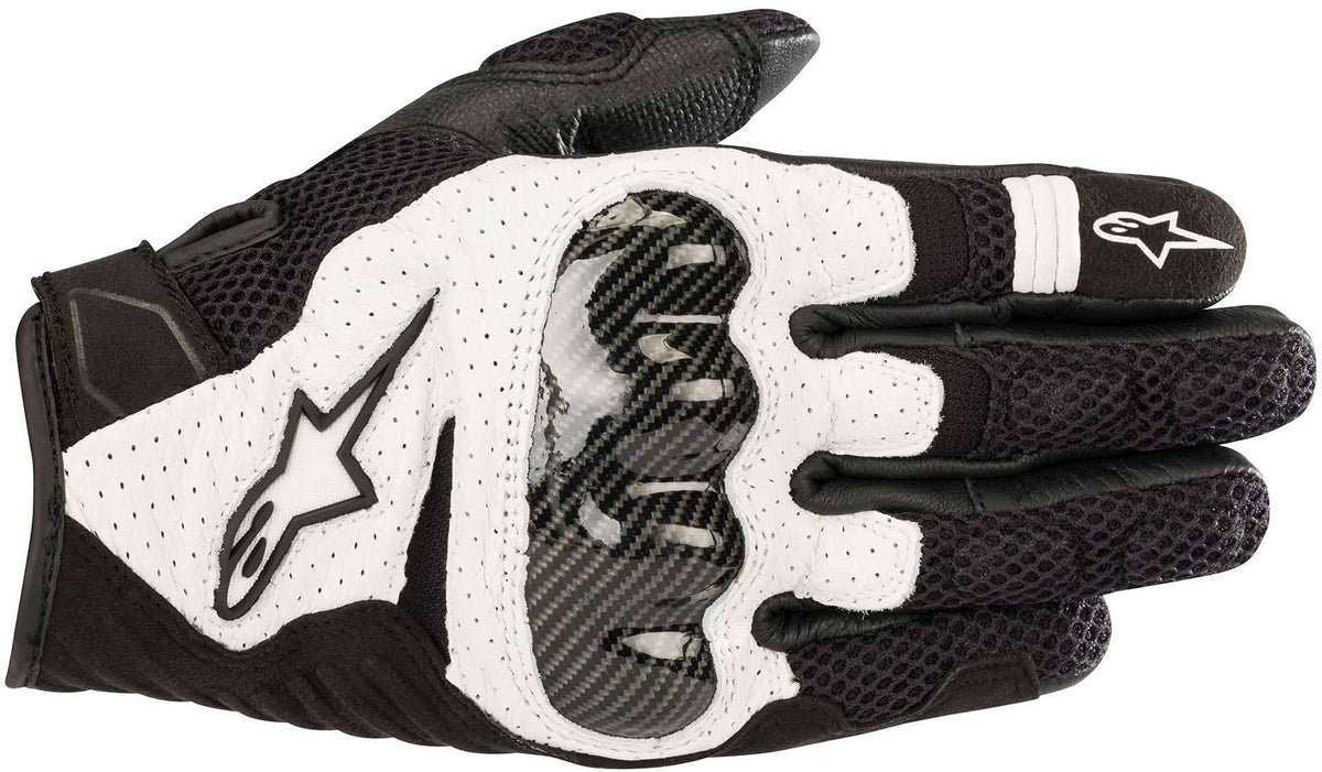 Alpinestars SMX-1 Air V2 front view showing ventilation and improved grip