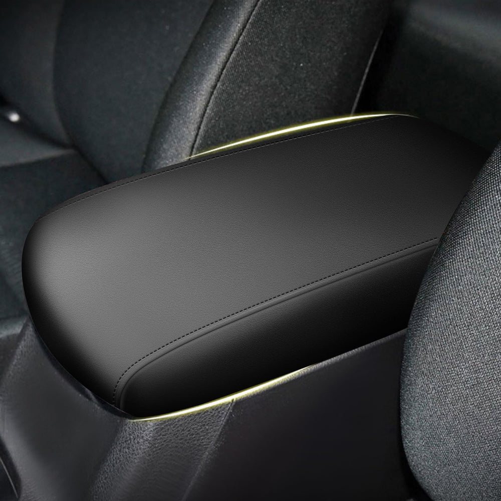 AOMSAZTO close-up of microfiber leather texture for easy cleaning and durability