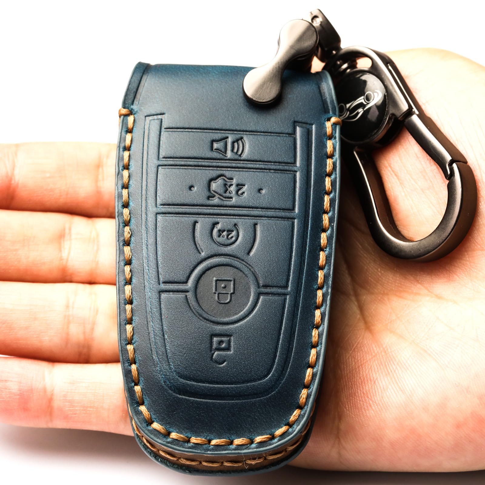 APEKUU keychain attached to bag for convenient carry and security