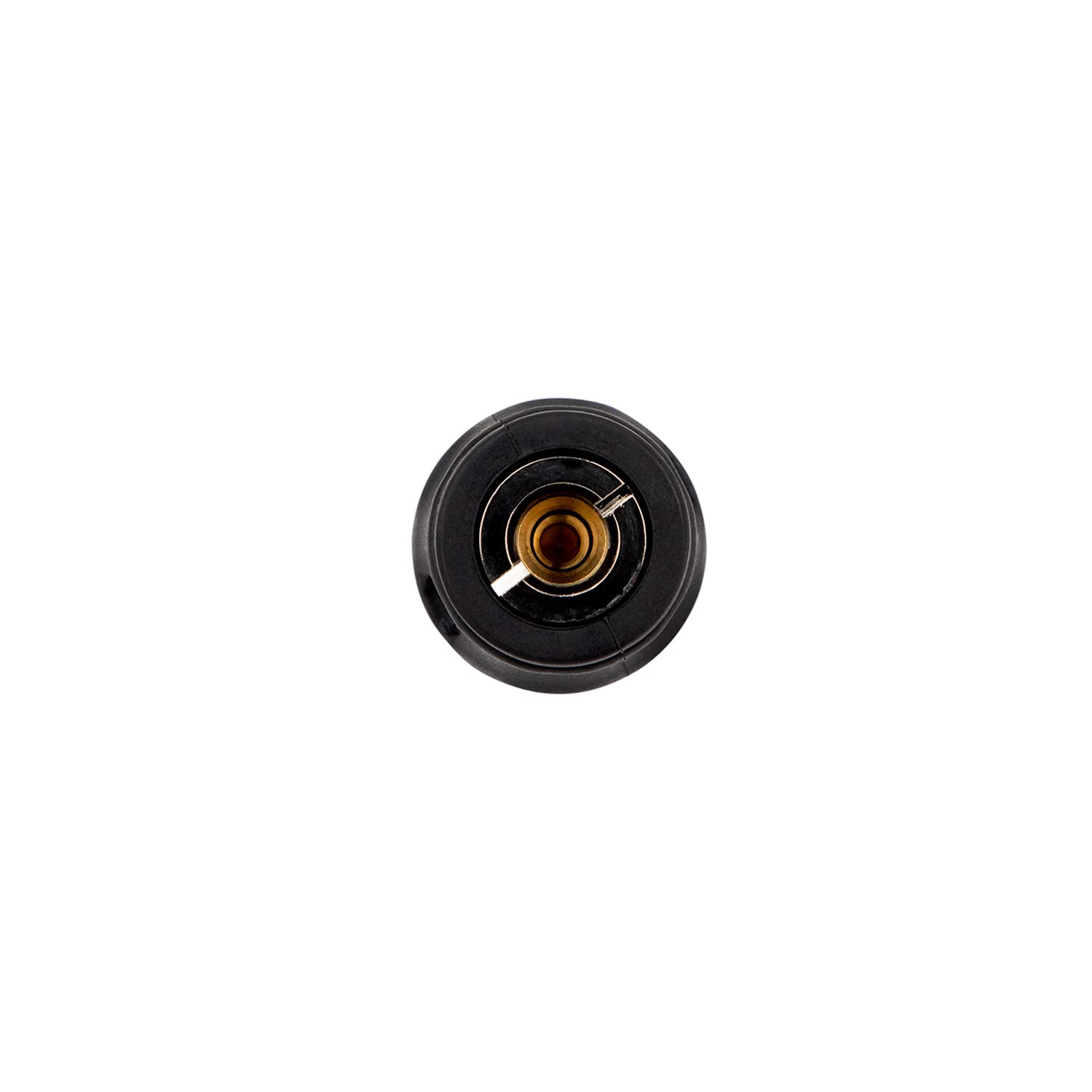 ARB hose coupling connected to a compressor demonstrating reliable air transfer