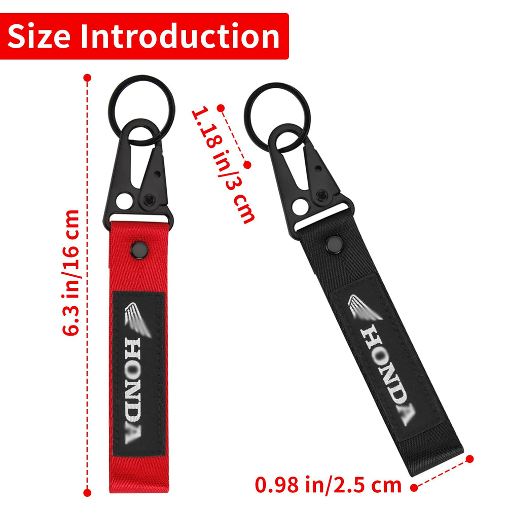 AUSZUOI metal clasp detail showing secure closure and reliable attachment