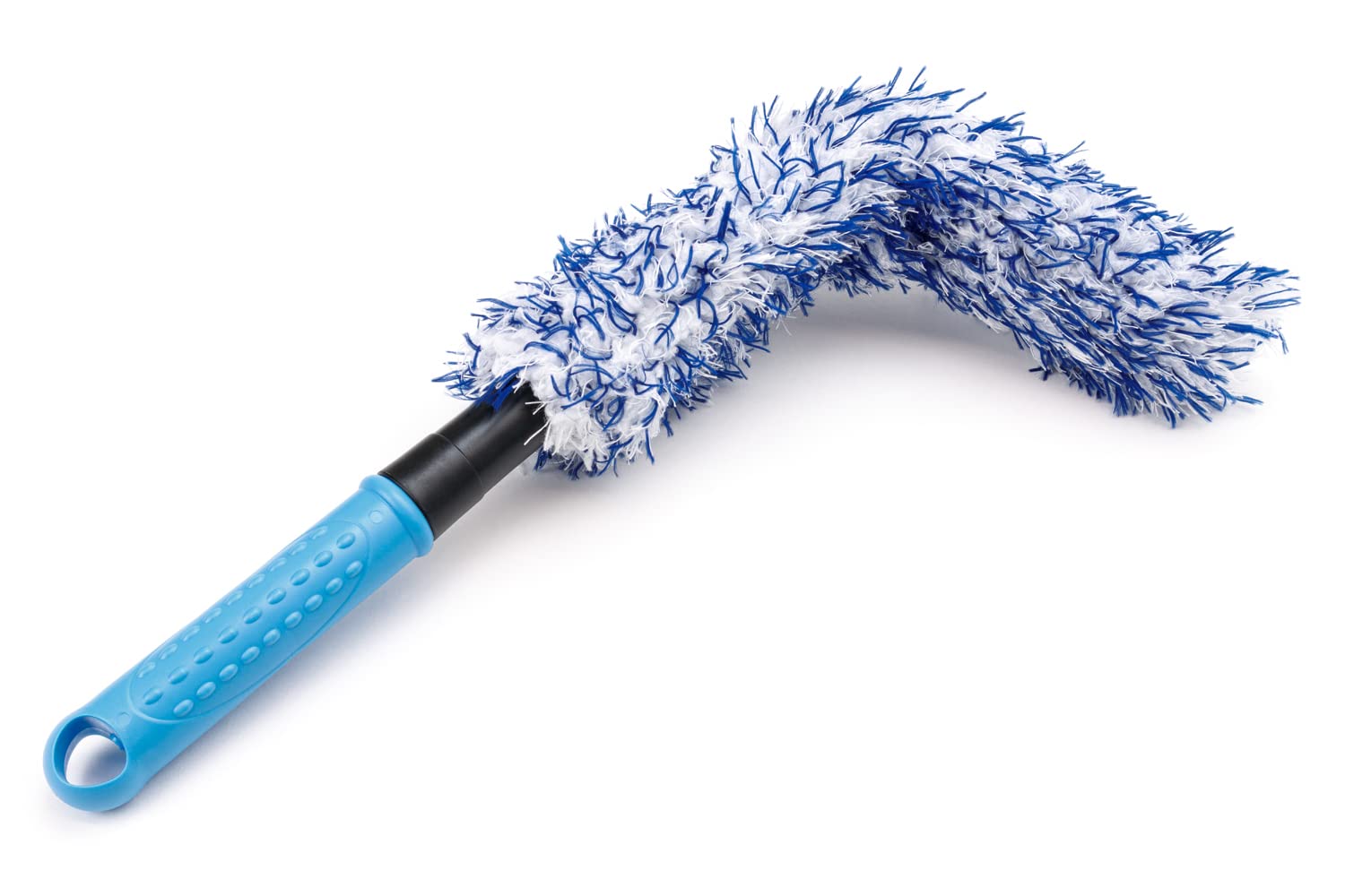 Autofiber in use cleaning wheel spokes showing reach into narrow gaps