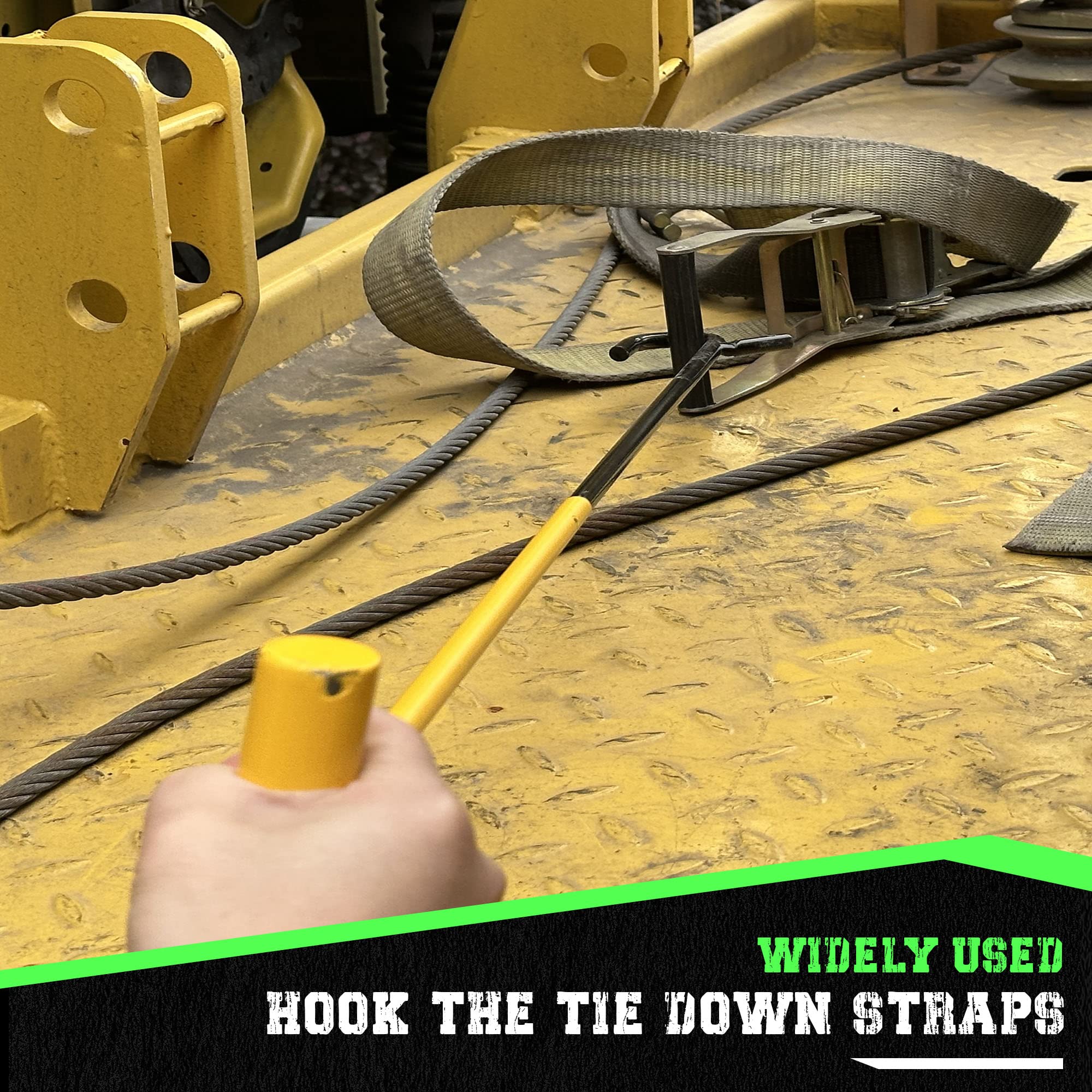 AUTOSwpozo puller engaged with a 5th wheel latch demonstrating safe hands-free release