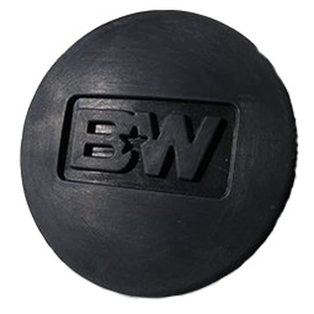 B&W rubber cover front view protecting gooseneck gap from dirt