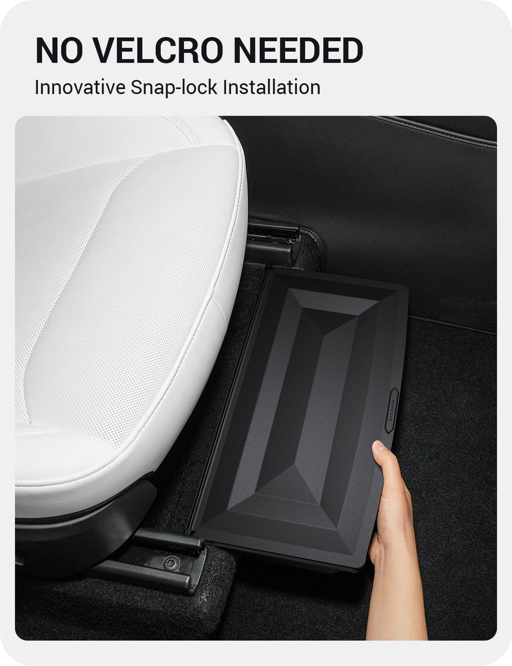 BASENOR rinse-clean demonstration showing washable material for simple maintenance