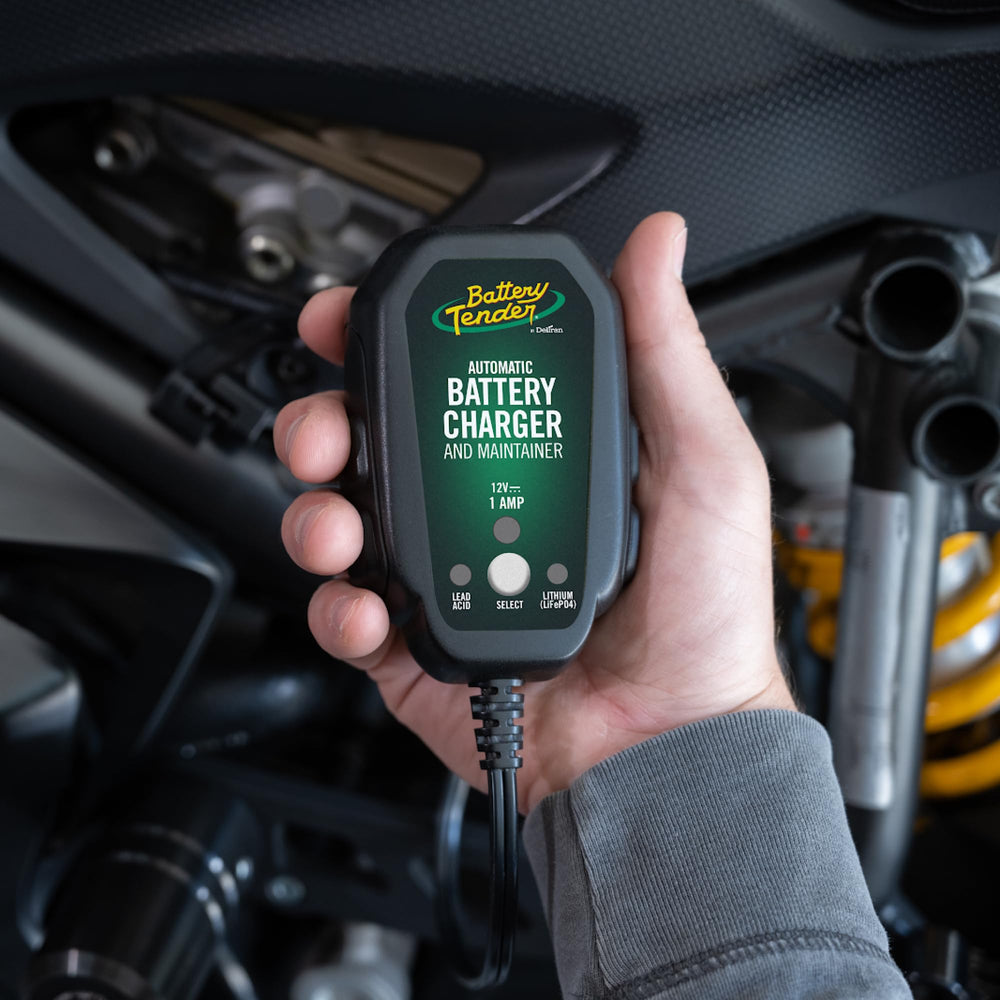 Battery Tender connection leads with clamps for quick safe hookup