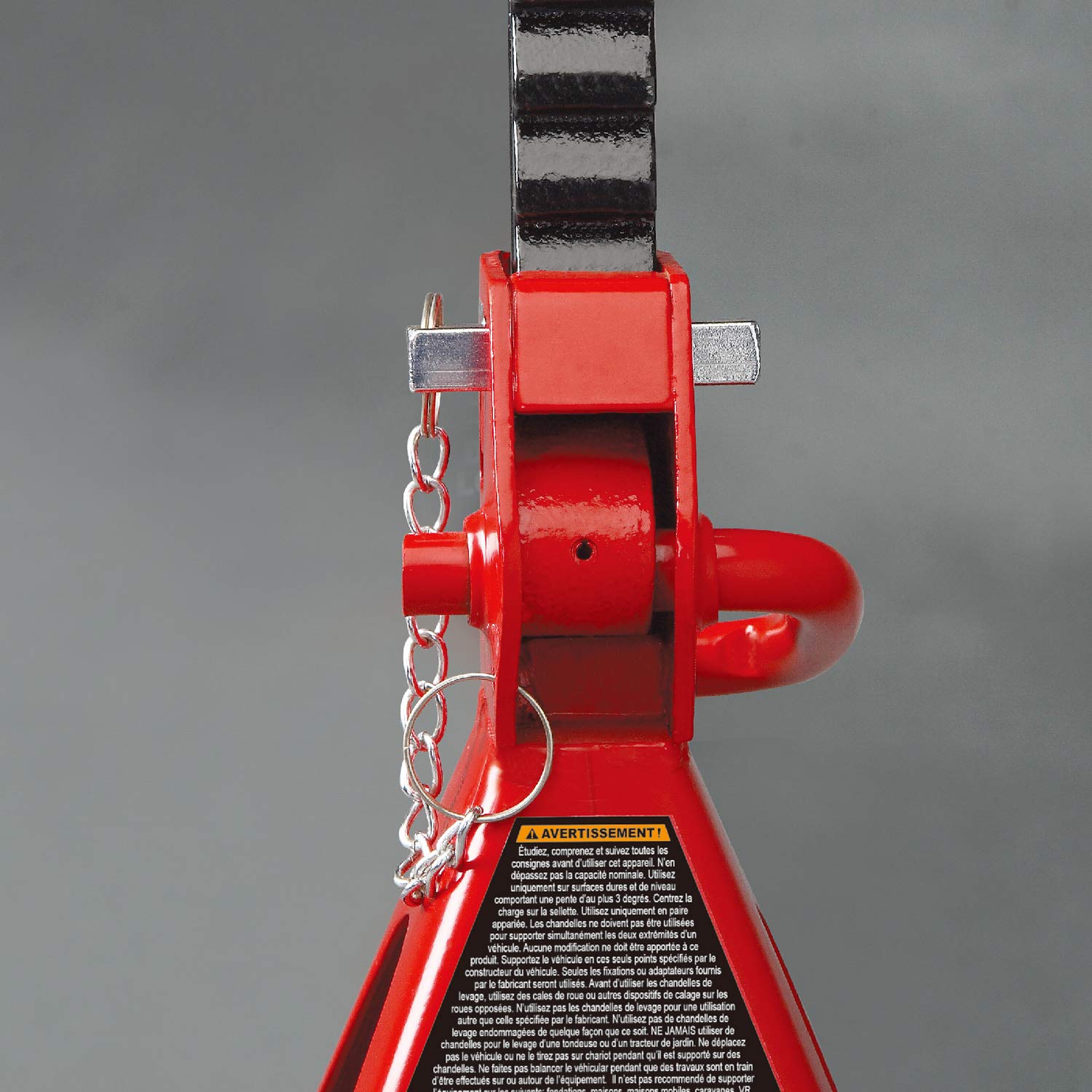 BIG RED base foot detail showing wide pyramid base for added stability