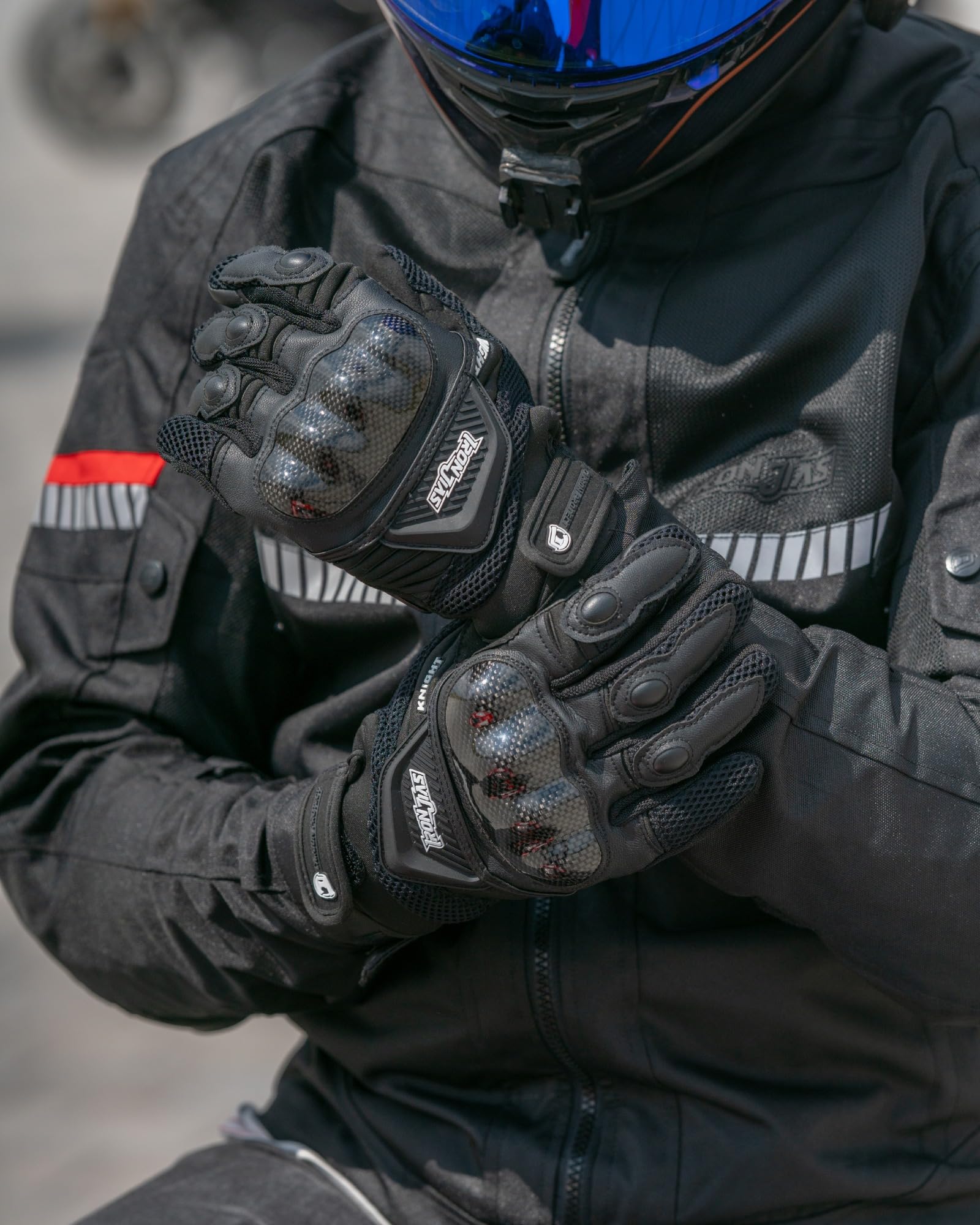BORLENI hard knuckle close-up demonstrates rigid impact protection