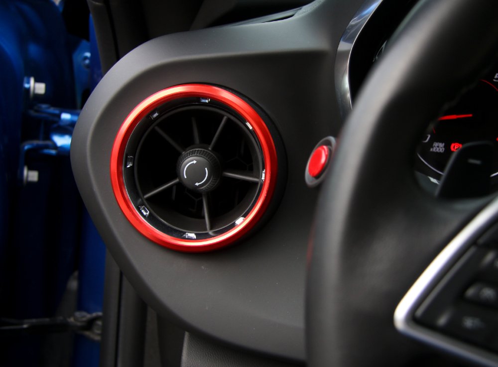 BORUIEN installed on center console vent preserving airflow control