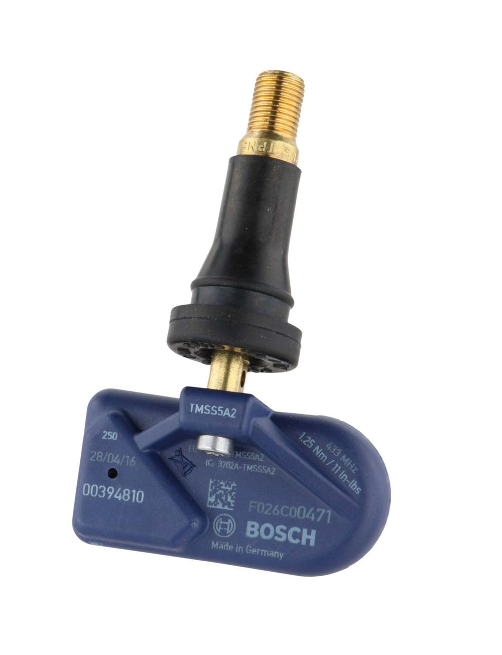 Bosch QF0471 installed on a steel wheel, demonstrates easy installation benefit